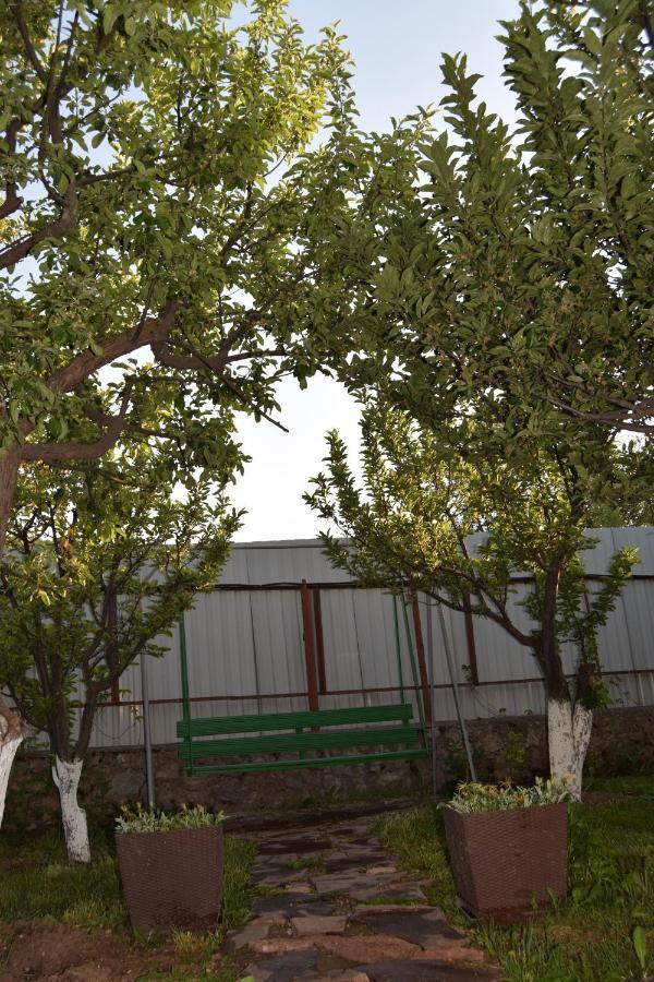 Гостевой Дом Chimgan Apple Garden Exterior photo